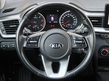 Kia Ceed III Hatchback 1.6 CRDi SCR 115KM 2018 Kia Ceed 1.6 CRDi, Navi, Klima, Klimatronic, zdjęcie 15