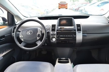 Toyota Prius II 2005 TOYOTA PRIUS liftback (_W2_) 1.5 (NHW20_) 78 KM, zdjęcie 7