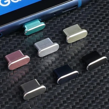 Zaślepka do iPhone 15 16 USB-C Zatyczka Aluminiowa Ochronna Przeciw Kurzowi