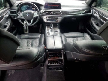 BMW Seria 7 G11-G12 2019 BMW Seria 7 Alpina B7 2019 4.4l 4.4 Benzyna 600KM, zdjęcie 8