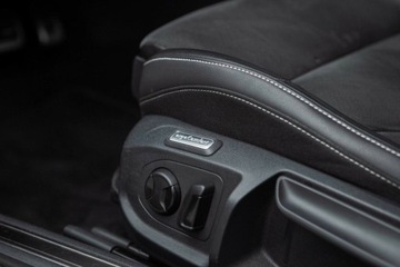 Volkswagen Arteon Fastback Facelifting 2.0 TSI 190KM 2022 Volkswagen Arteon 2.0 TSI 190 KM DSG Salon PL Autotrade 2.0 Benzyna, zdjęcie 17