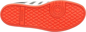 Детская обувь ADIDAS HOOPS K, размер 31