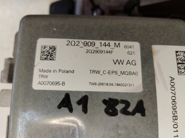 AUDI A1 82A SLOUPEC VOLANT UK 2Q2423510AK