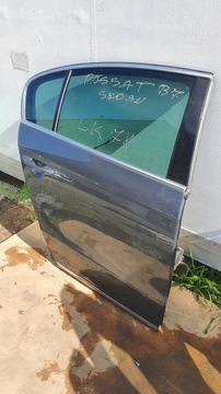 VW Passat B7 Седан Дверь задняя правая LK7X