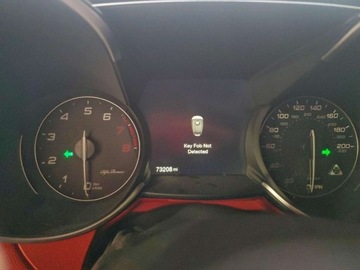 Alfa Romeo Giulia II 2017 Alfa Romeo Giulia Alfa Romeo Giulia Quadrifoglio RWD z 2017 roku od ubezpi, zdjęcie 9