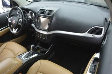 Fiat Freemont 2.0 Multijet II 16v 170KM 2014 Fiat Freemont 2.0MJet 7 osobowy doinwestowany, zdjęcie 17