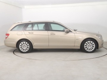 Mercedes Klasa C W204 Kombi T204 2.2 220CDI BlueEfficiency 170KM 2009 Mercedes C C 220 CDI, 167 KM, Automat, Navi, zdjęcie 5