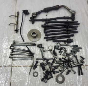 Śruby silnika Suzuki Burgman AN 650 2002-2012r