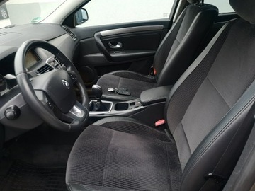 Renault Laguna III Grandtour 2.0 dCi 150KM 2008 Renault Laguna 2,0 DCI 150KM Klimatronic Tempomat, zdjęcie 17