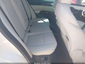 Maserati 2024 Maserati Grecale 2024r., 4x4, 2.0L 2.0 Benzyna 296KM, zdjęcie 9