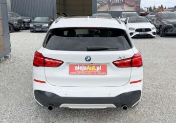 BMW X1 F48 Crossover xDrive25i 231KM 2016 BMW X1 4x4 X1 2.0 BENZ 231 KM 131.000 km Warszawa 2.0 Benzyna 231KM, zdjęcie 12