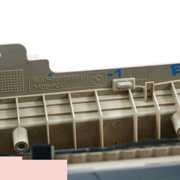 BMW X5 E53 Направляющая шторка багажника Бежевый