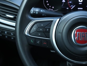 Fiat Tipo II Hatchback Facelifting 1.0 T3 Turbo 100KM 2022 Fiat Tipo 1.0 FireFly, Salon Polska, zdjęcie 17