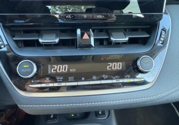 Toyota Corolla XII Sedan Facelifting 1.8 Hybrid 140KM 2024 Toyota Corolla salon PL FV Vat 23 fabryczna gwarancja Comfort Style, zdjęcie 25