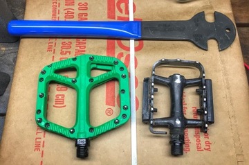 Композитные педали One Up Components — зеленые, 355 г