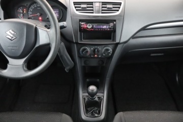 Suzuki Swift V Hatchback 5d 1.2 VVT 94KM 2011 Suzuki Swift 1.2, Salon Polska, Klima, Parktronic, zdjęcie 11