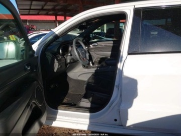 Jeep Grand Cherokee IV 2020 Jeep Grand Cherokee High Altitude 2020 5.7l 5.7 Benzyna 360KM, zdjęcie 9