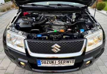 Suzuki Grand Vitara II SUV 1.6 i 16V 106KM 2008 Suzuki Grand Vitara Suzuki Grand Vitara 1.6 BlackampWhite 1.6 Benzyna, zdjęcie 16