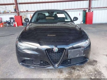 Alfa Romeo Giulia II Sedan 2.0 TBi 280KM 2019 Alfa Romeo Giulia Ti 2019 2.0l 2.0 Benzyna 280KM, zdjęcie 7