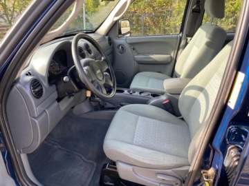 Jeep Cherokee III 2.8 CRDi 163KM 2005 Jeep Cherokee AUTOMAT 4X4 KLIMATYZACJA HAK SERWISOWANY OPLACONY GWARANCJA, zdjęcie 4