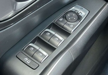 Kia Sorento IV SUV HEV 1.6 T-GDI 230KM 2022 Kia Sorento L Hybryda 230KM 7 osobowy, ACC, Kamera, GPS, Podgrzewana kiero, zdjęcie 18