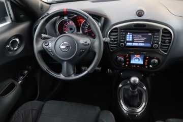 Nissan Juke I Nismo RS 1.6L turbo DIG-T 218KM 2016 Nissan Juke 1.6 DIG-T Nismo RS, Salon Polska, zdjęcie 6