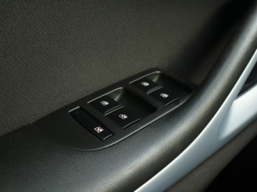 Opel Zafira C Tourer 1.4 Turbo ECOTEC 140KM 2015 Opel Zafira Tourer 1.4 Turbo, GAZ, Klima, zdjęcie 16