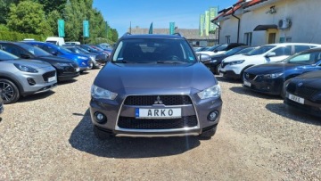 Mitsubishi Outlander II 2.0 DID DOHC 140KM 2010 Mitsubishi Outlander AWD, ksenony, PDC, zdjęcie 5