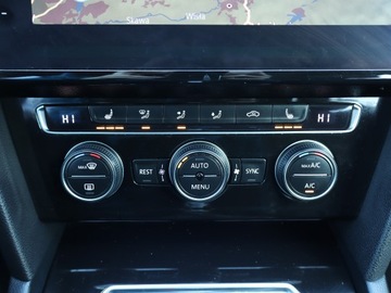 Volkswagen Arteon Fastback 2.0 TDI 190KM 2018 VW Arteon 2.0 TDI, 187 KM, 4X4, Automat, Skóra, zdjęcie 11