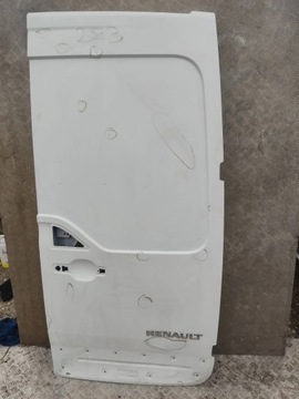 DVEŘE PRAVÉ ZADNÍ MASTER III 283