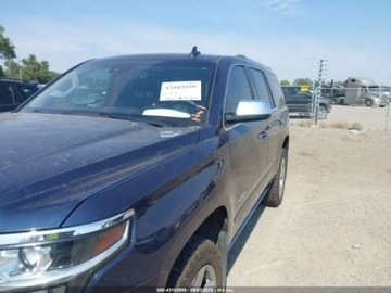 Chevrolet Tahoe GMT900 2017 Chevrolet Tahoe 2017 Chevrolet Tahoe 4WD 4dr Premier 5.3 Benzyna 355KM, zdjęcie 1