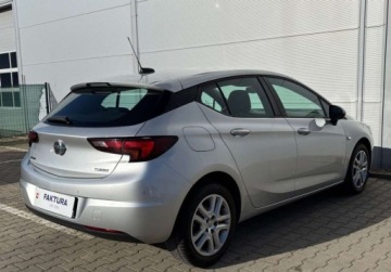 Opel Astra K Hatchback 5d 1.4 Turbo 125KM 2018 Opel Astra 1.4 T 125KM MT6 Enjoy Salon PL FV23 1.4 Benzyna 125KM, zdjęcie 7