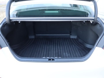 Toyota Camry IX Sedan 2.5 Hybrid Dynamic Force 218KM 2021 Toyota Camry 2.5 Hybrid, Salon Polska, Serwis ASO, zdjęcie 13