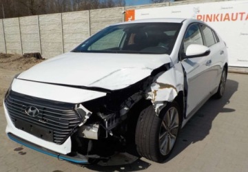 Hyundai IONIQ 2020 Hyundai IONIQ Okazja 1.6 Hybryda 105KM, zdjęcie 10