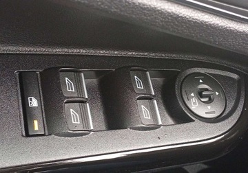 Ford B-MAX 1.0 EcoBoost 100KM 2016 Ford B-MAX Zarejestrowany - bezwypadkowy - benzyna - 136.000 km Benzyna, zdjęcie 23