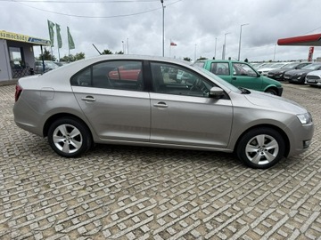 Skoda Rapid II Liftback Facelifting 1.0 TSI 110KM 2017 Škoda RAPID Skoda RAPID 1,0 benzyna 110KM salon, zdjęcie 19