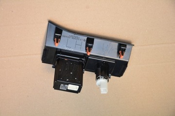HNÍZDO USB ZAPALOVAČE LEXUS RX IV