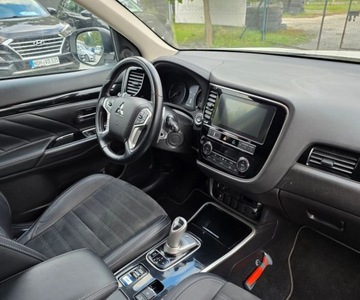 Mitsubishi Outlander III 2019 Mitsubishi Outlander Zasieg 60 km Super Stan Gwarancja Mechaniczna Sliczny, zdjęcie 16
