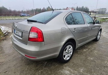 Skoda Octavia II Kombi 1.8 TSI 160KM 2010 Skoda Octavia Skoda Octavia 1.8 TSI Ambition DSG 1.8 Benzyna 160KM, zdjęcie 2