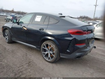 BMW X6 G06 2021 BMW X6 M50i 2021 4.4 Benzyna 523KM, zdjęcie 3
