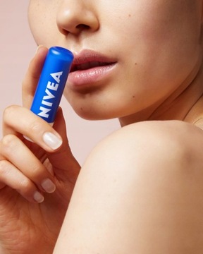 Защитная губная помада NIVEA Original Care