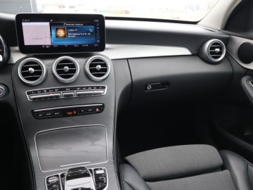 Mercedes Klasa C W205 Kombi Facelifting 2.0 220d 194KM 2019 Mercedes C C 220 d, 191 KM, Automat, Skóra, Navi, zdjęcie 7