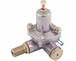 URSUS C-360 REGULATOR CIŚNIENIA POWIETRZA LUBLIN