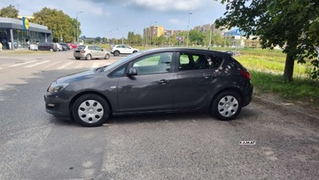 Opel Astra J GTC 1.6 CDTI Ecotec 110KM 2015 Opel Astra Opel Astra 2015 1,6 Cdti Salon Pl Zamiana 1.6 Diesel 110KM, zdjęcie 14