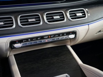 Mercedes GLS X167 SUV Facelifting 3.0 450d 367KM 2025 MERCEDES-BENZ GLS 450 d 4-MATIC AMG Line 3.0 (367KM) 2025, zdjęcie 11