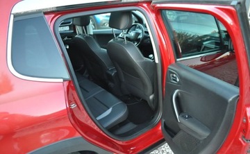 Peugeot 2008 I SUV Facelifting 1.2 PureTech 130KM 2017 Peugeot 2008 LIFT ALLURE Benzyna Klimatyzacja Panorama 1.2 Benzyna 130KM, zdjęcie 16