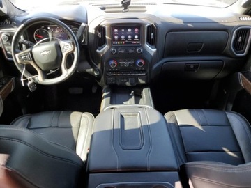 Chevrolet Silverado II 2020 Chevrolet Silverado K2500 High Country 2020 6.6l 6.6 Diesel 445KM, zdjęcie 8