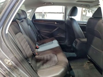 Volkswagen Passat B8 Limousine 2.0 TDI BlueMotion Technology 150KM 2015 Volkswagen Passat 2015 VOLKSWAGEN PASSAT SEL 2.0 Diesel 150KM, zdjęcie 9