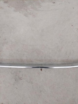 VOLVO XC60 ХРОМИРОВАННАЯ ПОЛОСКА СРЕДНЯЯ РЕШЕТКА