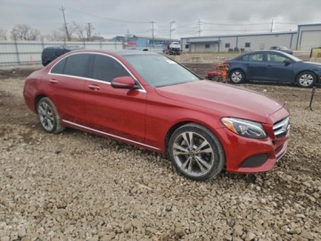 Mercedes Klasa C W205 2018 Mercedes-Benz Klasa C 300 4Matic 2018 2.0 Benzyna 241KM, zdjęcie 4